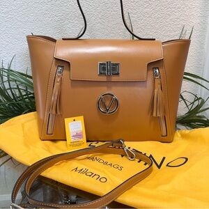 🔥VALENTINO🔥 Valentino By Mario Valentino Large Camilla Leather Handbag